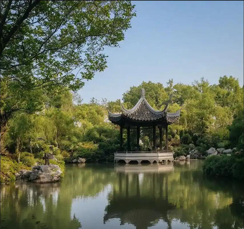 福建雨寒房地产有限公司